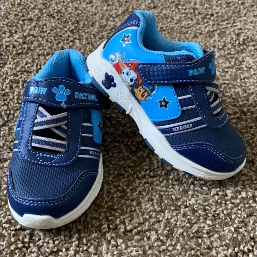 Light up Paw Patrol toddler sneakers